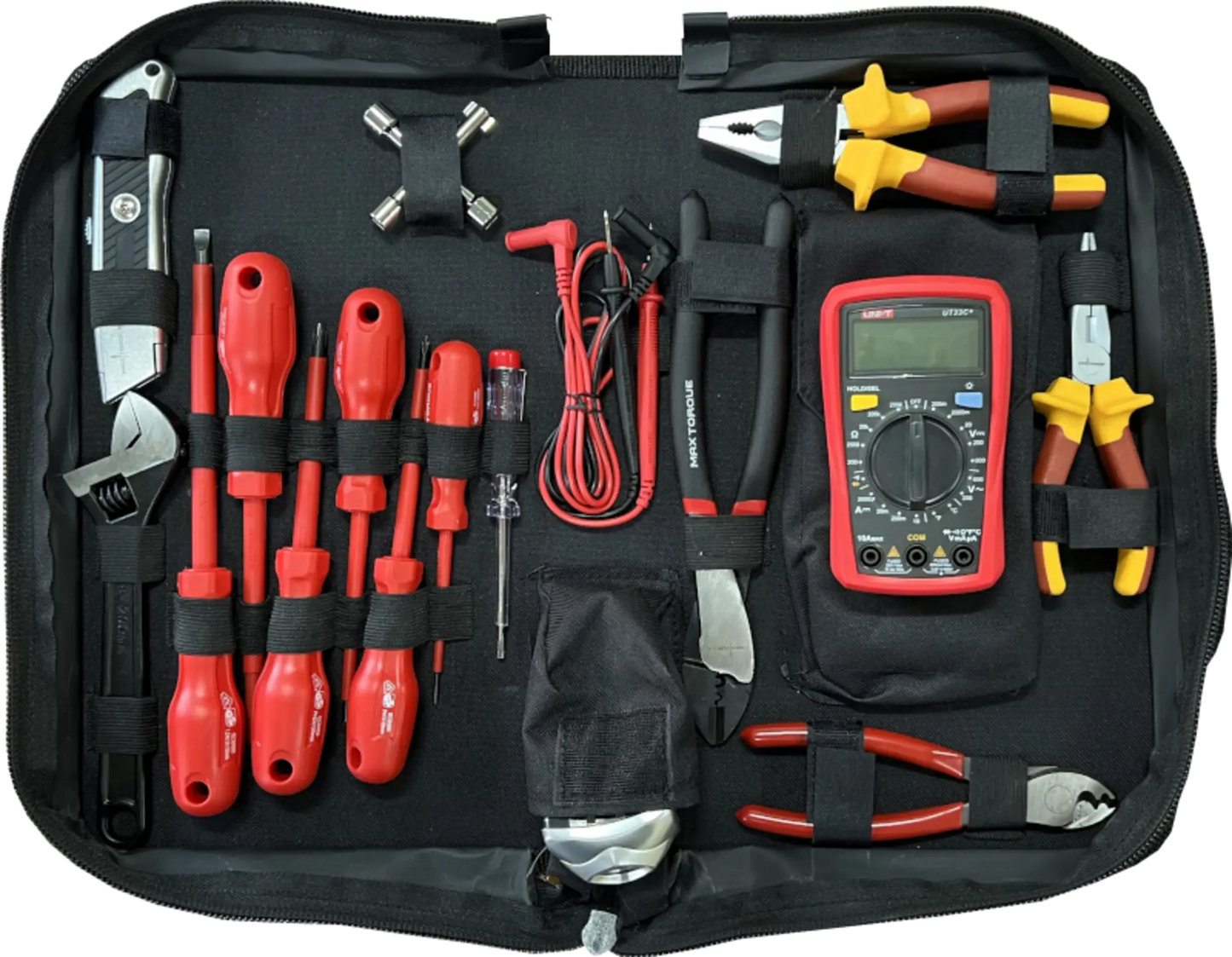 MAXPRO1 - 17 Piece Toolkit including UT33C+ Multimeter