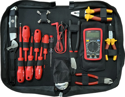 MAXPRO1 - 17 Piece Toolkit including UT33C+ Multimeter